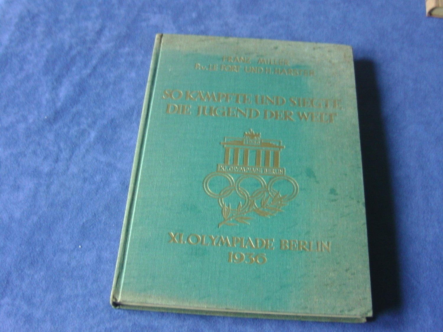 So kämpfte und siegte die Jugend der“ – Bücher gebraucht